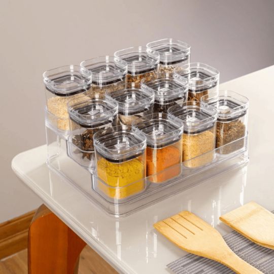 Spice Containers With Display Rack